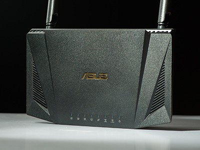  ASUS RT-AX56U: Wi-Fi 6  