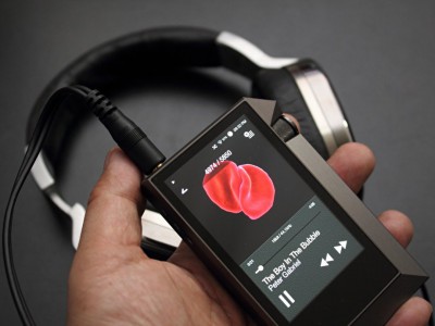 Astell&Kern AK240    