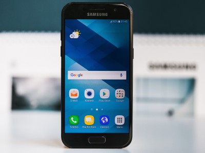    Samsung Galaxy A3 (2017)