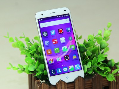 ZTE Blade S6     