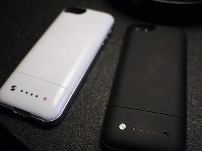  Mophie    iPhone   