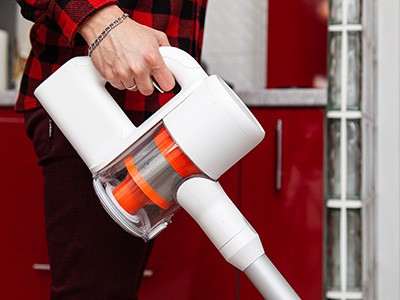  Xiaomi Mi Handheld Vacuum Cleaner:     