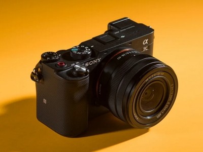  Sony Alpha 7C:   