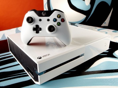 Microsoft Xbox One      USB-