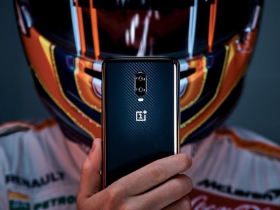 OnePlus 6T McLaren Edition:     