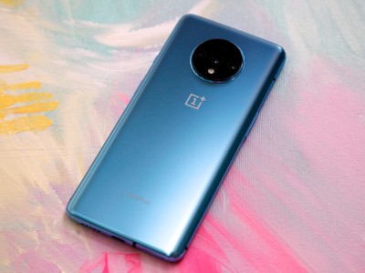 OnePlus 7T     