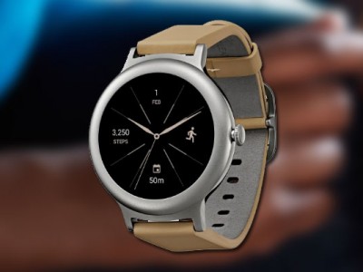  Android Wear 2.0  - LG    