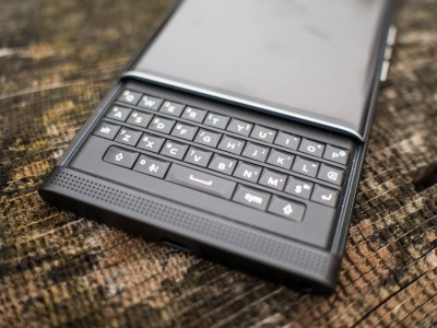   BlackBerry Priv     Android