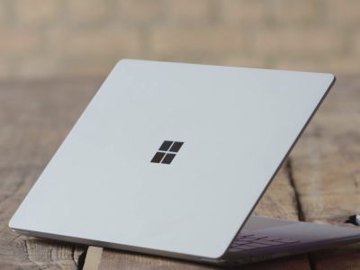 Microsoft Surface Laptop Go 2  ,   