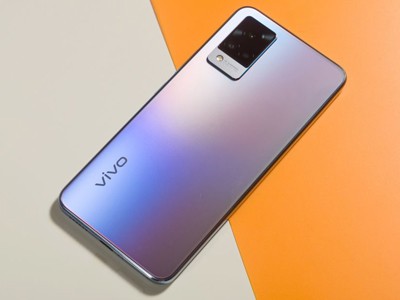   vivo V21: 90    