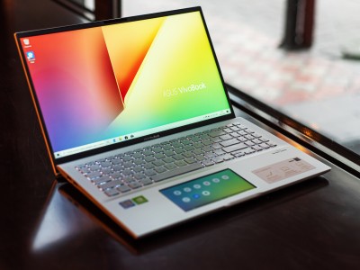  ASUS VivoBook S532F:    