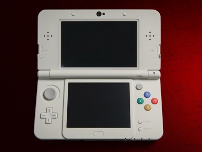 Nintendo   $20 000   3DS