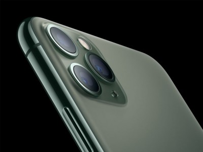 Apple      iPhone 11 []