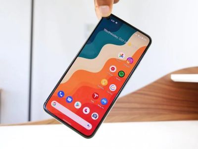 Google Pixel 5a  OnePlus Nord 2    