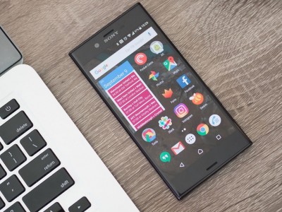   Sony Xperia XZ1     