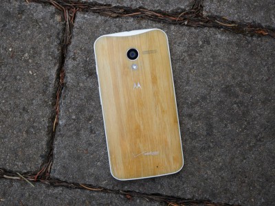 Motorola Moto X+1    25 