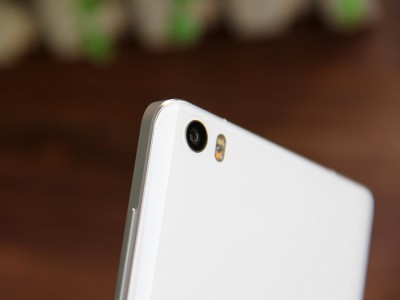 Xiaomi Mi Note:    