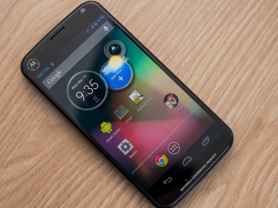  Moto X    MicroSD   