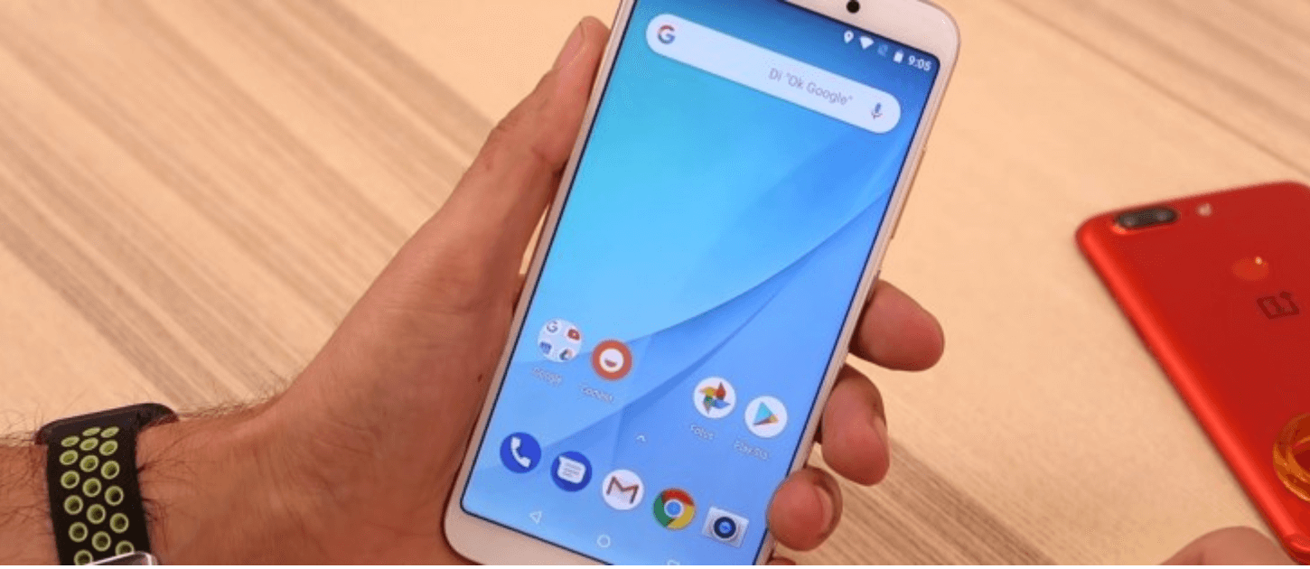 Xiaomi Mi A2 с голым Android попал в руки инсайдеров - 4PDA