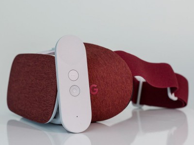 Google Daydream View   VR-   Daydream