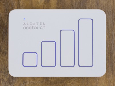  Alcatel One Touch Link Y900 NB:  LTE-A  