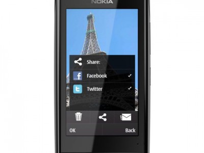 Nokia 500:    Symbian Anna