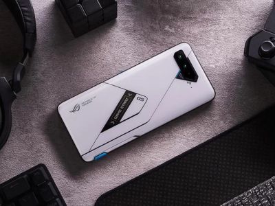 ASUS ROG Phone 8 Ultimate  24      Snapdragon