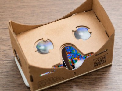 Google Cardboard    4- 