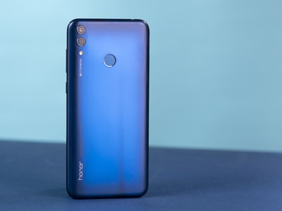  Honor 8C:   Qualcomm