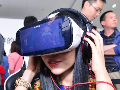 Huawei VR     Samsung Gear VR