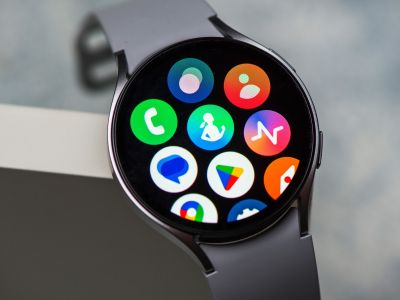  Samsung Galaxy Watch6:     