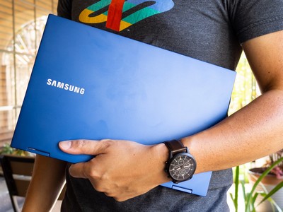 Samsung Galaxy Book Pro:    