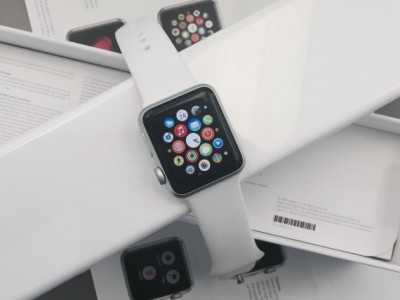  ,   Apple Watch   