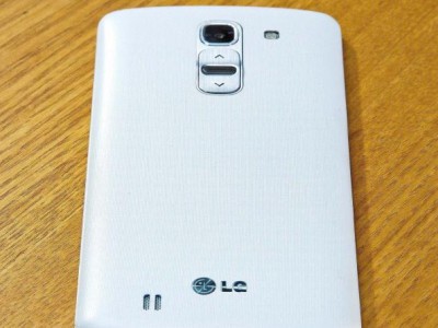 LG  G Pro 2  13 