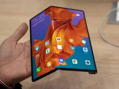 HUAWEI      Mate X