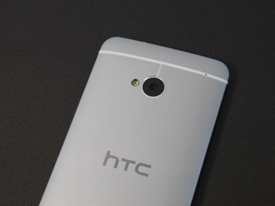      HTC One 2