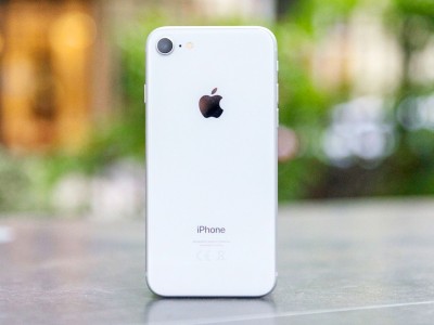 : Apple    iPhone 9