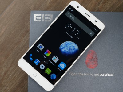  Elephone P7000 Pioneer:    