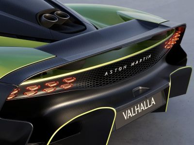 Aston Martin Valhalla     