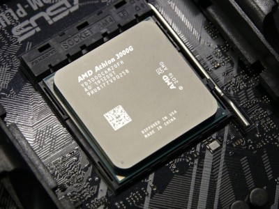 AMD   Athlon 3000G   