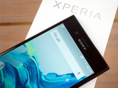  Sony Xperia XZ Premium:     