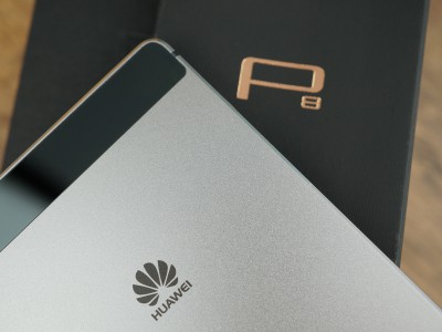  Huawei P8:   