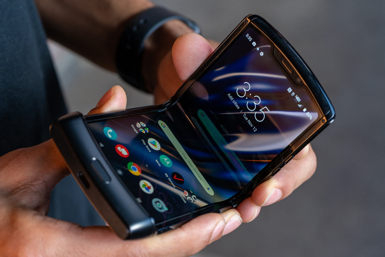 Инженеры Motorola рассказали о главном секрете складного RAZR (2019) - 4PDA