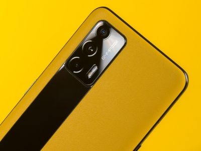      :    realme GT