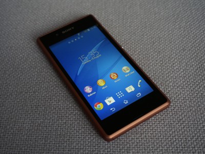    Sony Xperia E3