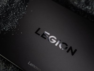 Lenovo Legion Y700 (2024)     