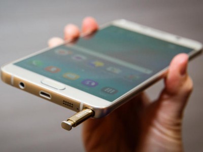  Samsung Galaxy Note 5  Galaxy S6 Edge+      $300