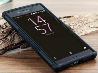 Sony Xperia XZ Pro     Snapdragon 845