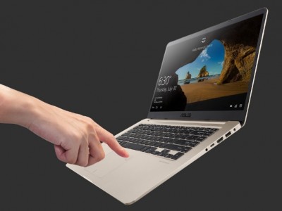 ASUS VivoBook S15     $499