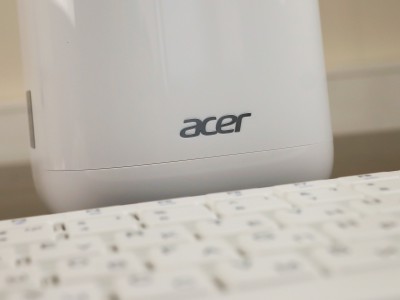  Acer Revo One RL85:   